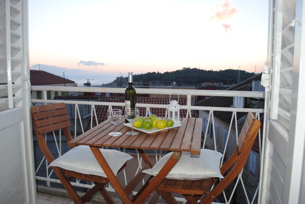 Apartment Optimist Makarska Camera foto