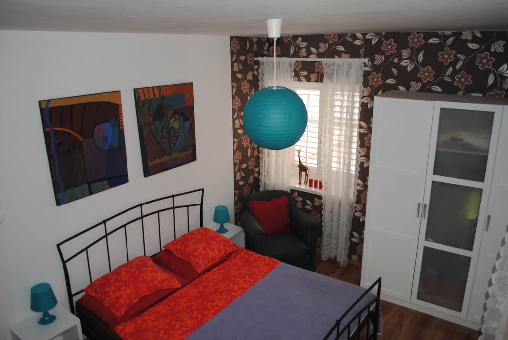 Apartment Optimist Makarska Camera foto