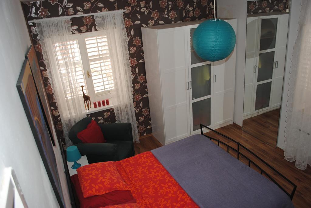 Apartment Optimist Makarska Camera foto