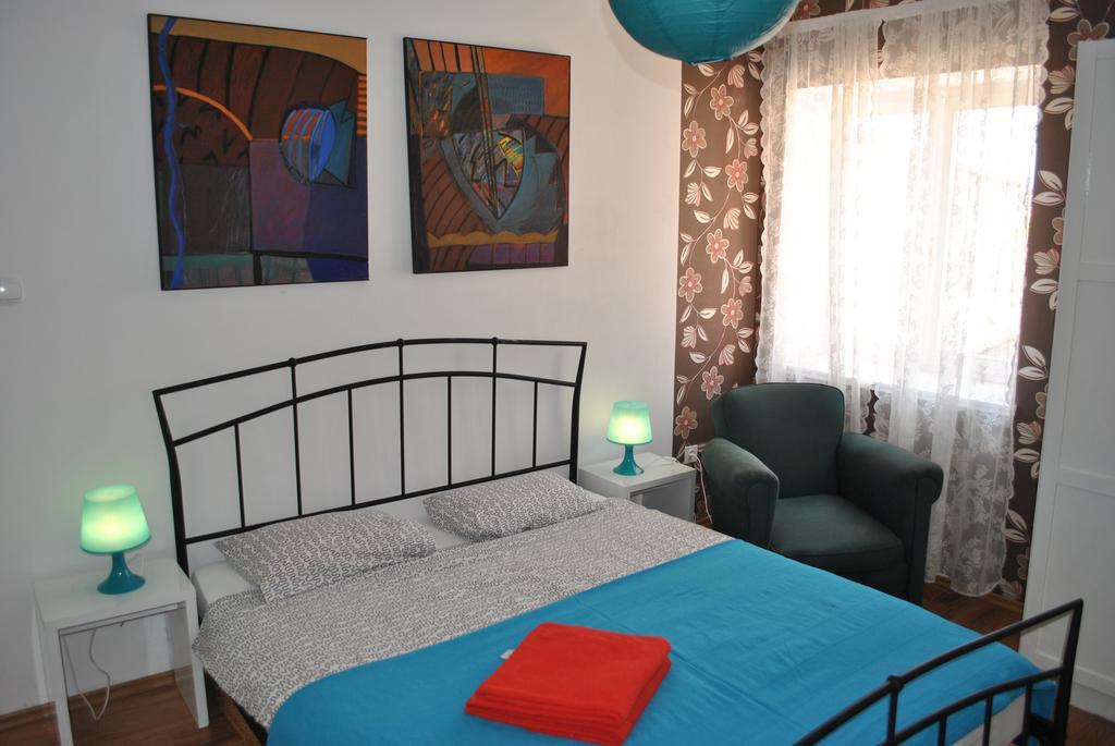 Apartment Optimist Makarska Esterno foto